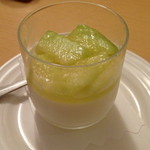 クッチーナ笑多 - ビアンコマンジャーレ（５００円）