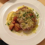 クッチーナ笑多 - ２０１３年６月１日のお肉料理のランチ「若鶏の香草パン粉焼き」（１，０００円）サラダ・パン（足りなければライスも）・コーヒーor紅茶付