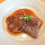 ナチュラルガーデン - 牛肉の鉄板焼きお代わり