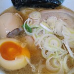 Mendokoro Tomiya - 豚骨しょうゆラーメン並＋味玉