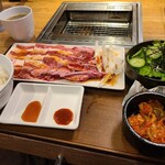 Yakiniku Raiku - 