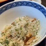 茜坂大沼 - 思い切った奴葱量が葱好きの心を捉えて離さない