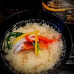 Akanezaka Oonuma - 白味噌雑煮　稲取の金目。金目も大好き、見ためもお正月ならではの雅さで、思わず歓声です♡ 甘く優しいお汁を頂くと、優しい美味しさが浸透していくような気がしました。