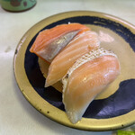 Hama zushi - サーモン３種盛り