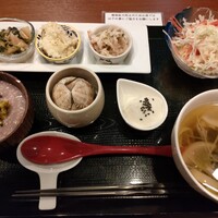 ヒル薬膳粥・ヨル貝料理カイノクチ - 