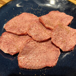 焼肉やまと - 特上タン。限定メニュー！