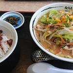 Aji-Q - 肉野菜味噌ラーメンTP野菜増し