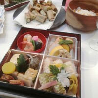 葉山 日影茶屋 - 潮彩お祝い弁当