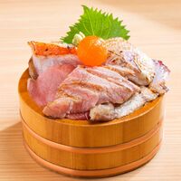 築地最強の炙り丼