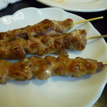 やまぼう志 - 焼き鳥　もも　350円