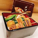 清風明月 - 焼鳥重(UberEats、出前館のみ)