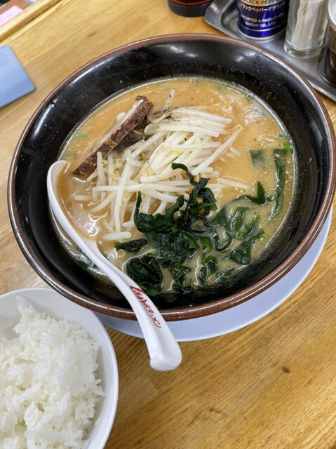 くるま屋　古川店　※火曜日休み>