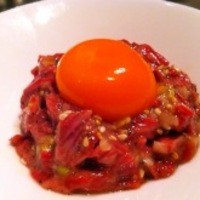うしごろバンビーナ 恵比寿本店 - 極みのタンユッケ・タレ