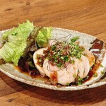 手羽先からあげと、塩もつ煮 KAKURIKI - 