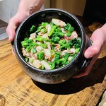 温石 - イカの炊き込みご飯