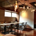 小石川 中勢以 - 店内