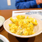 小料理屋 おく - マカロニサラダ
            味つけにも品があります