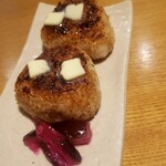 炭火屋りどり - 焼きおにぎり(バター❤)