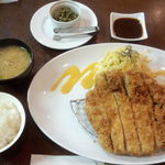 コートレット - メガ・トンカツ