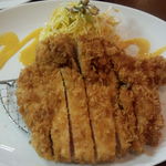 コートレット - メガ・トンカツ（アップ）