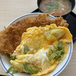 Katsuya - ふわたま白カツ丼（梅）と豚汁 （小）869円