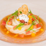 かま釜うどん - トマト摺りおろし、ホイップは豆乳です。