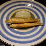 富小路 やま岸 - 琵琶湖の本もろこ南蛮漬け