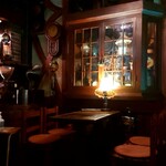 西洋乞食 - 店内。