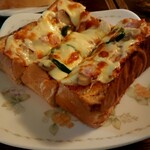 西洋乞食 - ピザトースト。