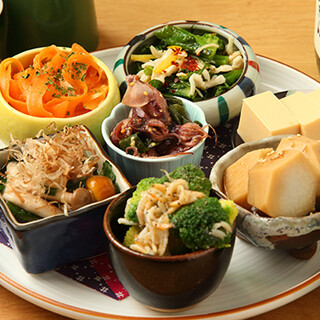 のみくい なにわ - 料理写真:おばんざいの盛り合わせ（３人前）