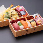 ふぁみり庵はいから亭・寿司まどか - 