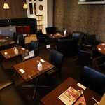 バニヤンツリーカフェ  - 異国情緒溢れる店内