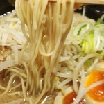 らあ麺 やったる - 麺の感じ