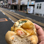 ル ボー トン - いぶりがっこのタルタルとエビフリッター