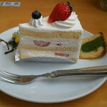 ケーキラボ・マグネット - いちごのショートケーキ 