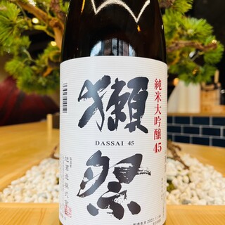 お寿司によく合う日本酒も25種類以上ご用意！