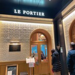 LE PORTIER Par Aux Delices de dodine - 