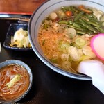 Okinawa Soba - 山菜そば¥750