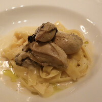 Rossi - 牡蠣のクリームソース　タリアテッレ