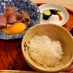 馬車道 大かわ - ご飯とすき焼き