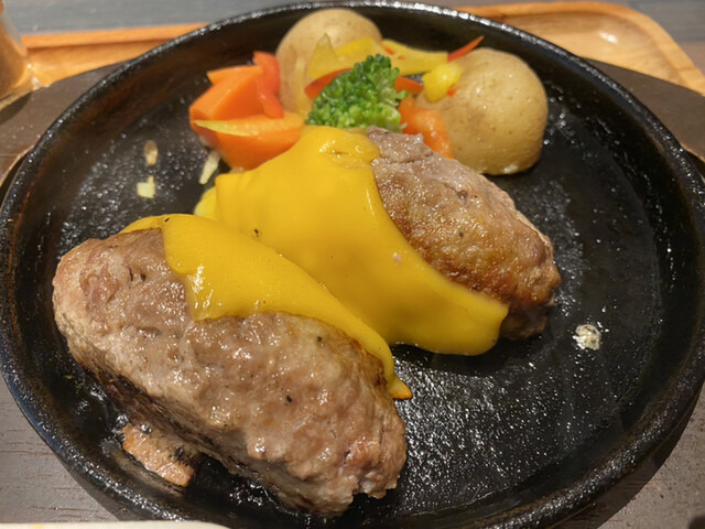 Ishigamaya Hamburger Steak Yumetaun Yumesaito Ten photo 2