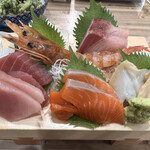 磯丸水産 - お刺身盛り合わせ