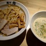 麺や佑 - 鶏白湯つけめん+味タマ♪