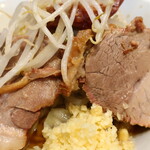 ラーメン二郎 - この日の豚