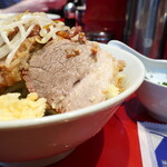 ラーメン二郎 - 汁なし半分＋ニンニク＋青ネギ