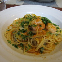 トラットリア イル レガーロ - 小海老とカラスミのパスタ