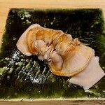 鮨処 池上 - 低温で仕上げた煮蛤