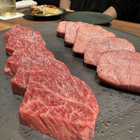 焼肉ホルモン 新井屋 にかい - 