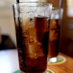 コディーズ - ハンバーガーにはコーラ