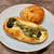 デ・トゥット・パンデュース - 茎ブロッコリーとアンチョビのガレット(¥380)＆紅茶のクリームパン(¥290)